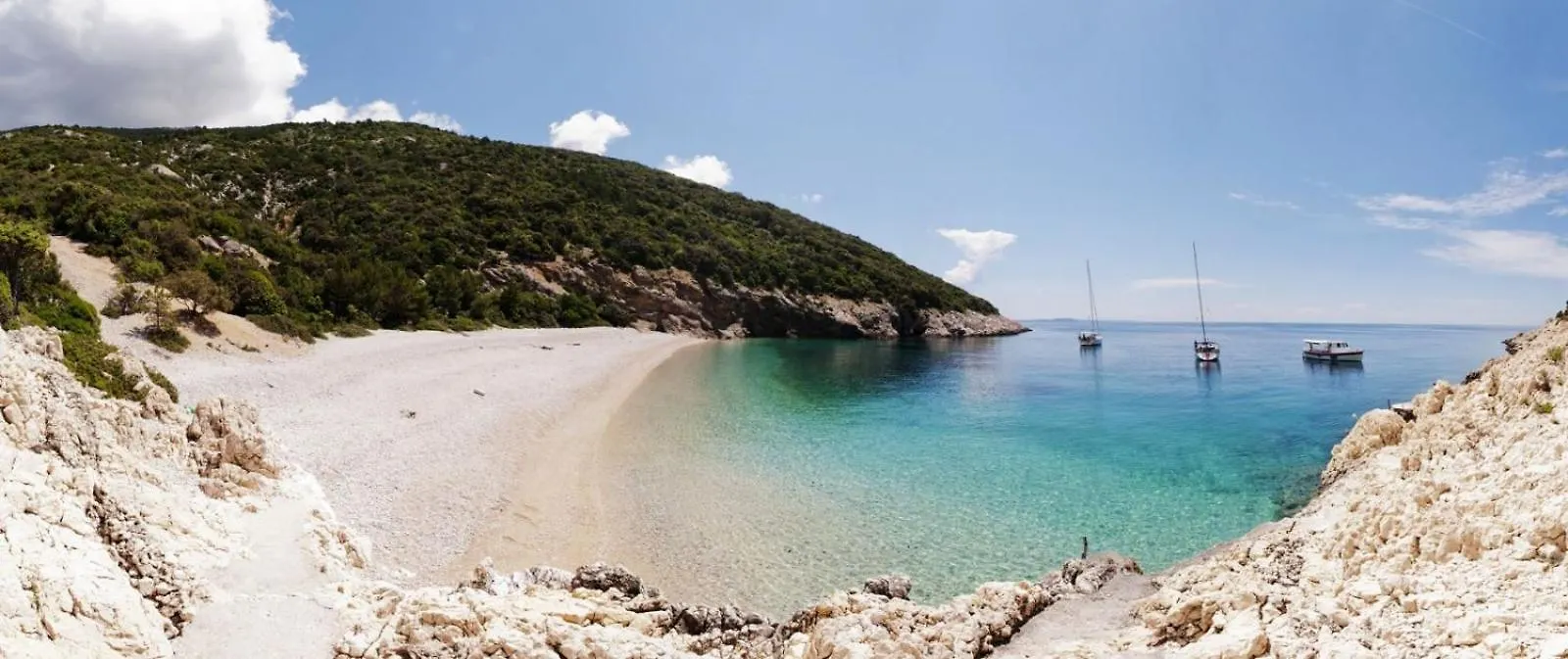 Studio Apartment In Cres With Terrace, Air Condition, Wifi, 5206-2